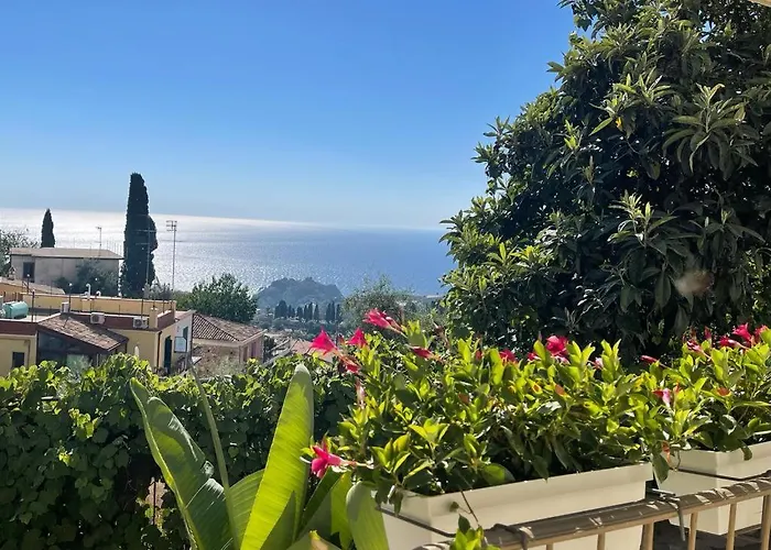 Taormina Family Apartment